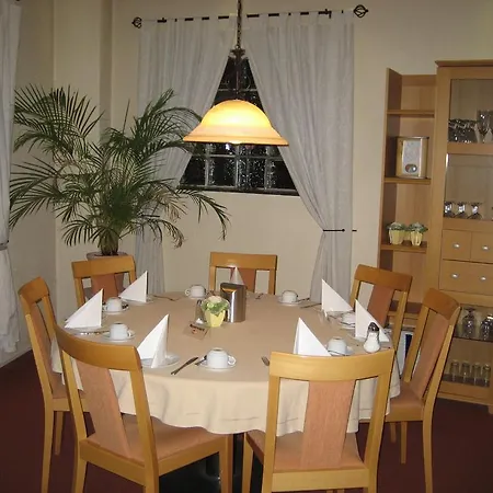 Otel Zum Schnackel In Mainz 3*