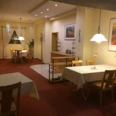 Zum Schnackel In Mainz Otel